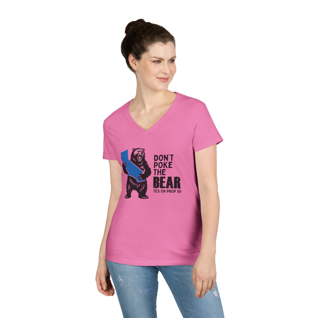 Don't Poke the Bear – Women's V-Neck T-Shirt