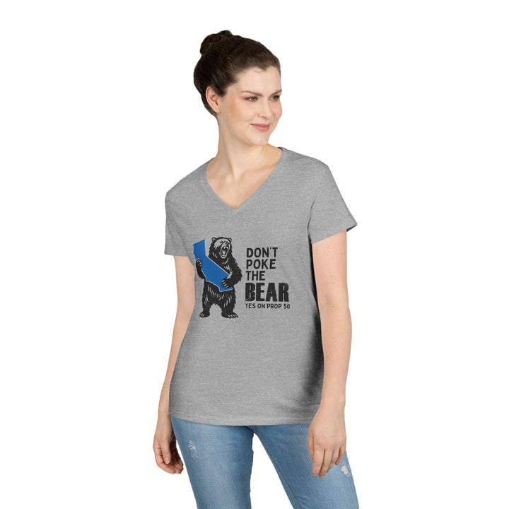 Don't Poke the Bear – Women's V-Neck T-Shirt