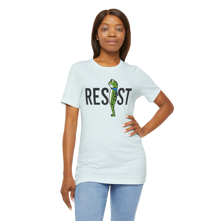 Resistance Frog – Unisex T-Shirt